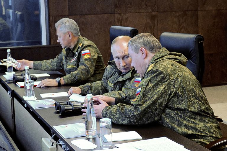 El presidente ruso, Vladimir Putin, y el jefe del Estado Mayor, Valery Gerasimov