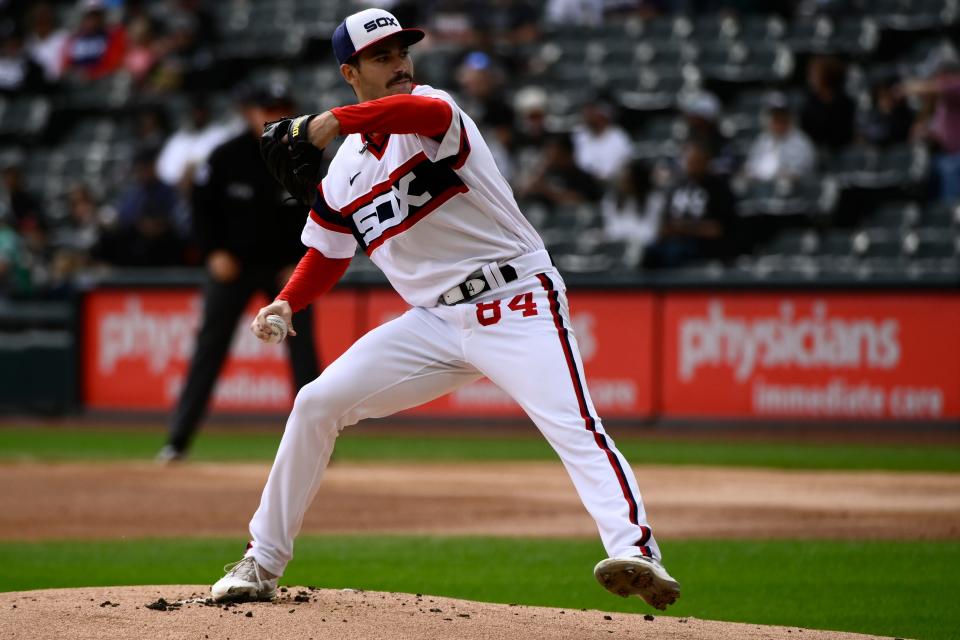 White Sox starting pitcher Dylan Cease throws a pitch against the Tigers during the first inning Sept. 25, 2022 at Guaranteed Rate Field.
