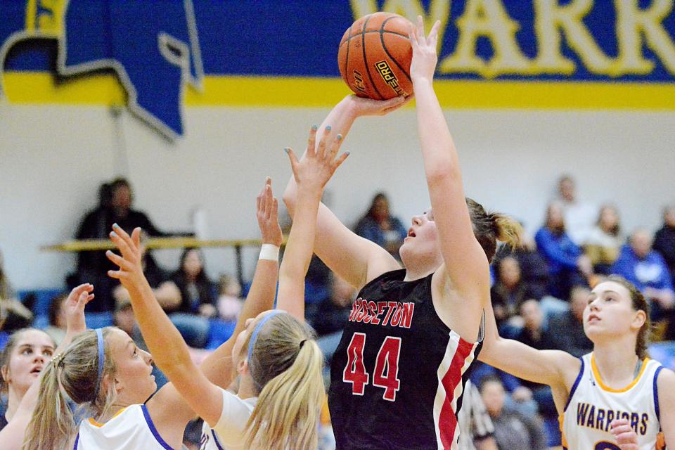 Sisseton's Chloe Langager puts up a shot against three Castlewood defenders during a high school boys and girls basketball doubleheader on Thursday, Jan. 5, 2023 in Castlewood.