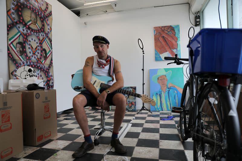 Artist turns to his studio as actors and writers strike puts a stop to film work in Vancouver