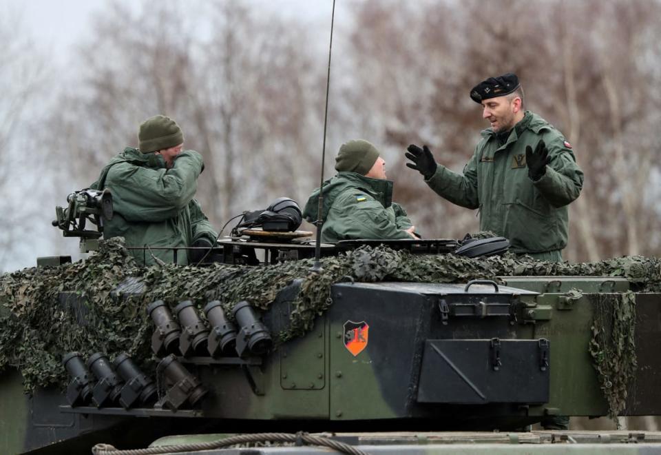 <div class="inline-image__caption"><p>Polish instructors and Ukrainian soldiers train on Leopard 2 A4 tanks in the 10th Armoured Cavalry Brigade in Swietoszow, Poland February 13, 2023.</p></div> <div class="inline-image__credit">Kacper Pempel/Reuters</div>