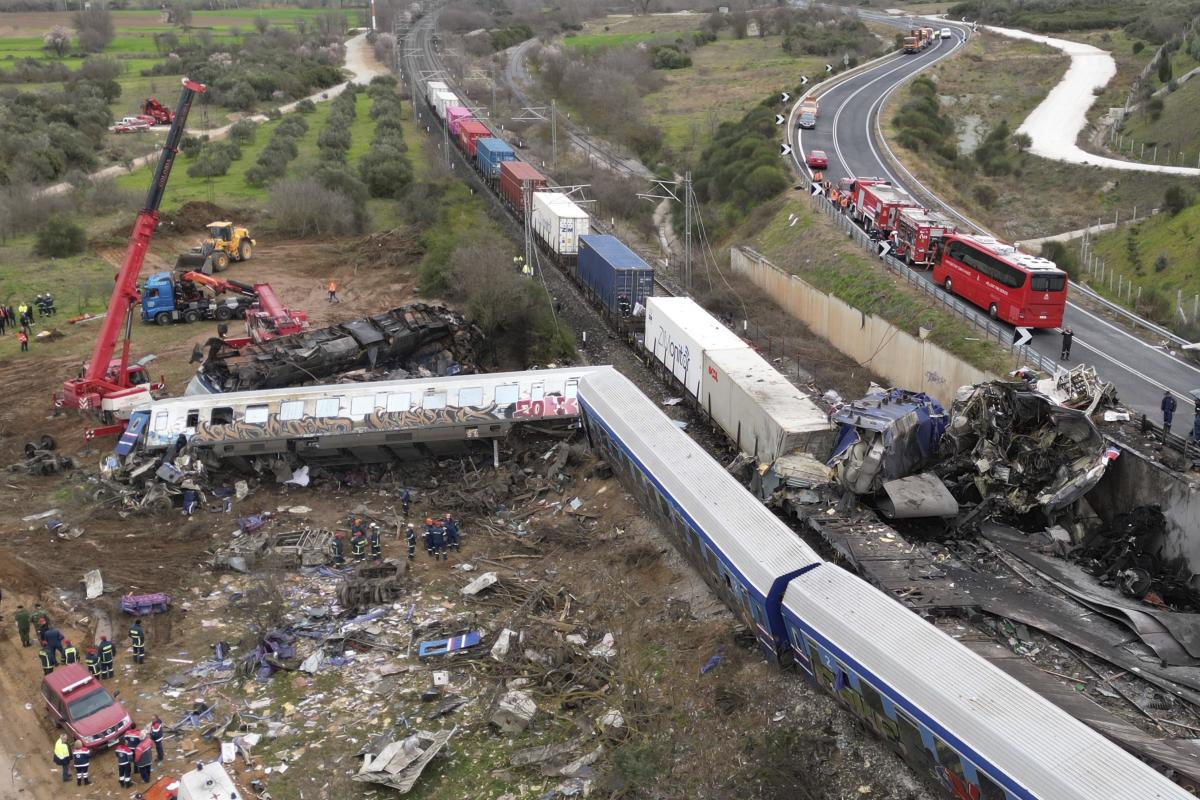 #Head-on train crash in Greece kills 36, injures at least 85