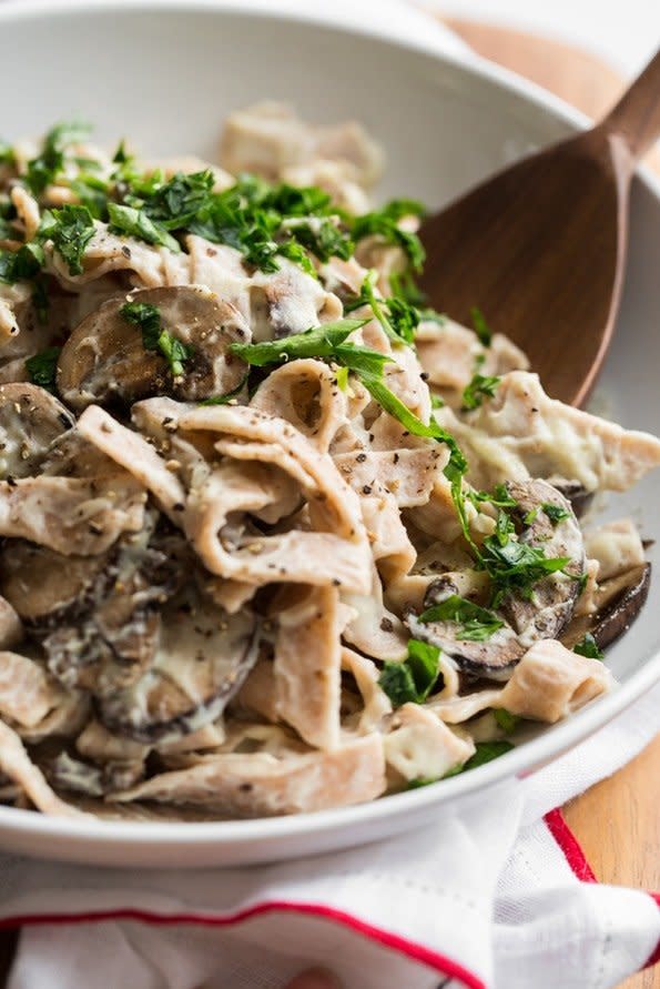 <strong>Get the <a href="http://ohsheglows.com/2014/01/20/cauli-power-fettuccine-alfredo-vegan/">Cauliflower Fettuccine "Alfredo" recipe</a>&nbsp;from Oh She Glows</strong>