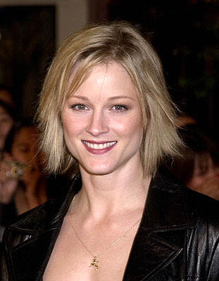 Teri Polo at the Westwood premiere of Warner Brothers' Harry Potter and The Sorcerer's Stone