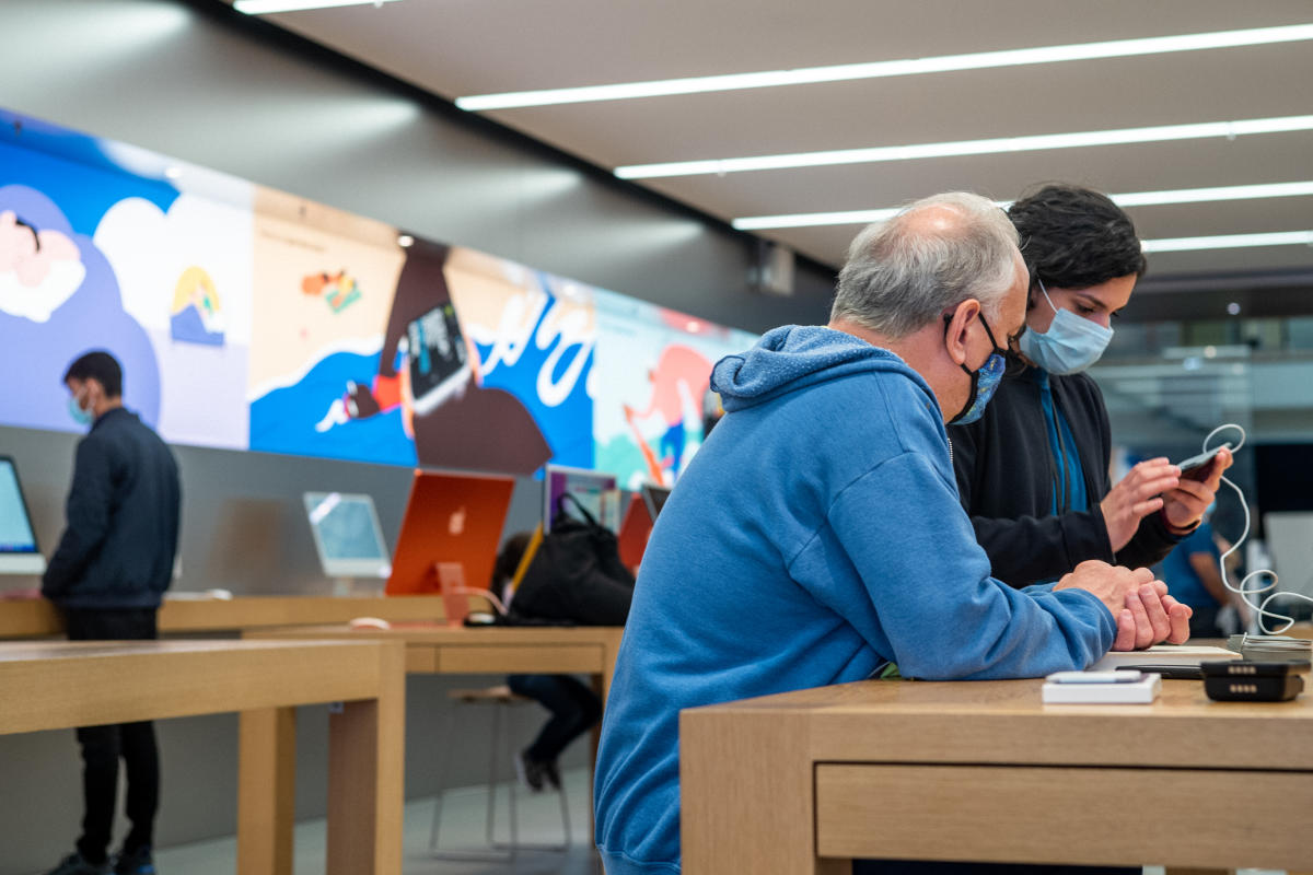 Staff at the Apple Store in downtown Summerlin alert customers