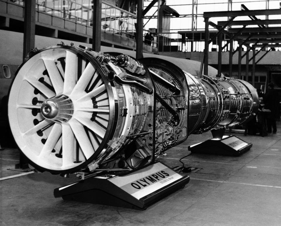 A Concorde engine