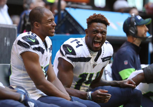 Seahawks FB Nick Bellore dunks on D.K. Metcalf and Tyler Lockett