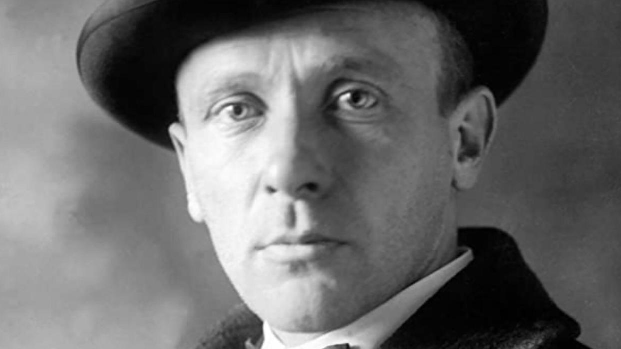  Mikhail Bulgakov. 