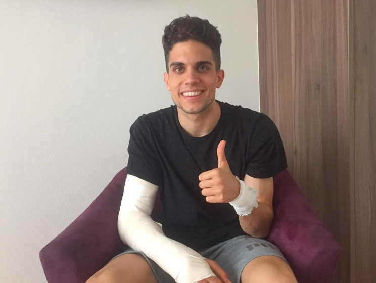 <p>Marc Bartra a posté un message rassurant sur les réseaux sociaux. Plâtré suite à une opération du poignet droit, l’Espagnol garde malgré tout le sourire. (Photo Instagram)</p>