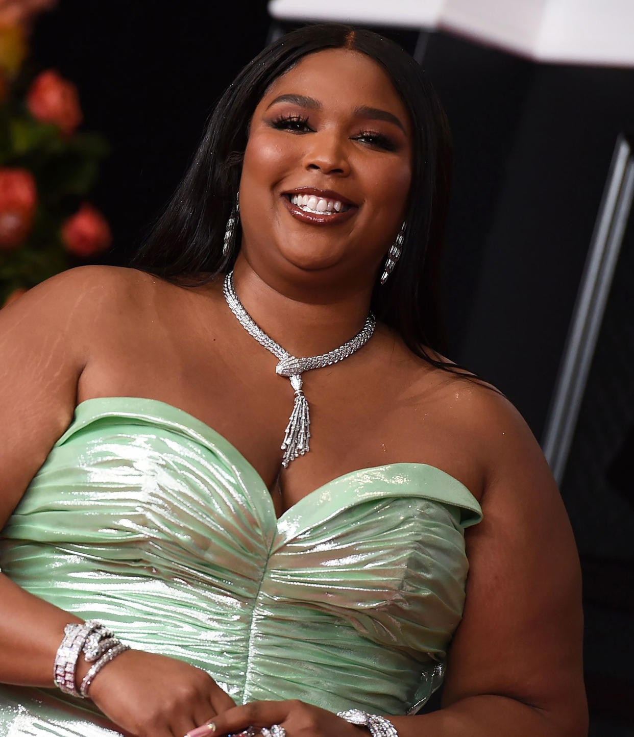 Au Natural! Lizzo Shares Unedited Nude Selfie for #DoveSelfEsteemProject