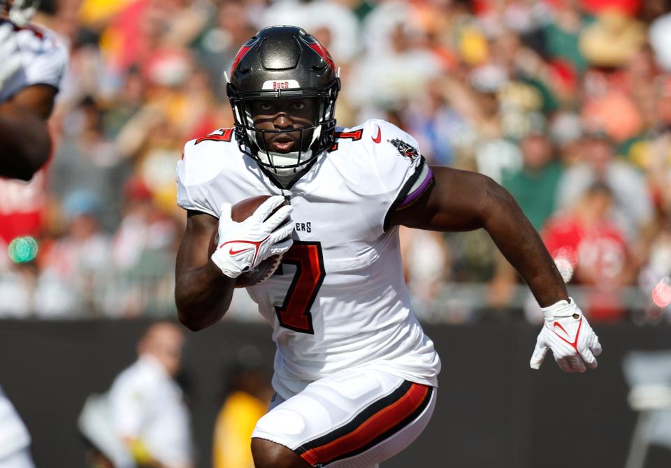 Buccaneers running back Leonard Fournette in action during Sunday's game against the Packers.