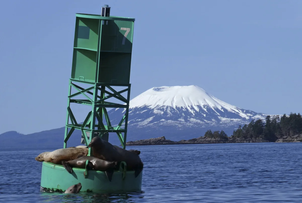 Earthquakes recorded near Alaska volcano dormant 800 years