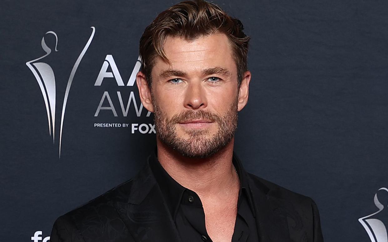 Im Interview mit "GQ" sprach Chris Hemsworth über den vierten "Thor"-Teil, in dem er wieder den Donnergott verkörperte. "Es wurde einfach zu albern", erklärte er. (Bild: 2022 Getty Images/Brendon Thorne)