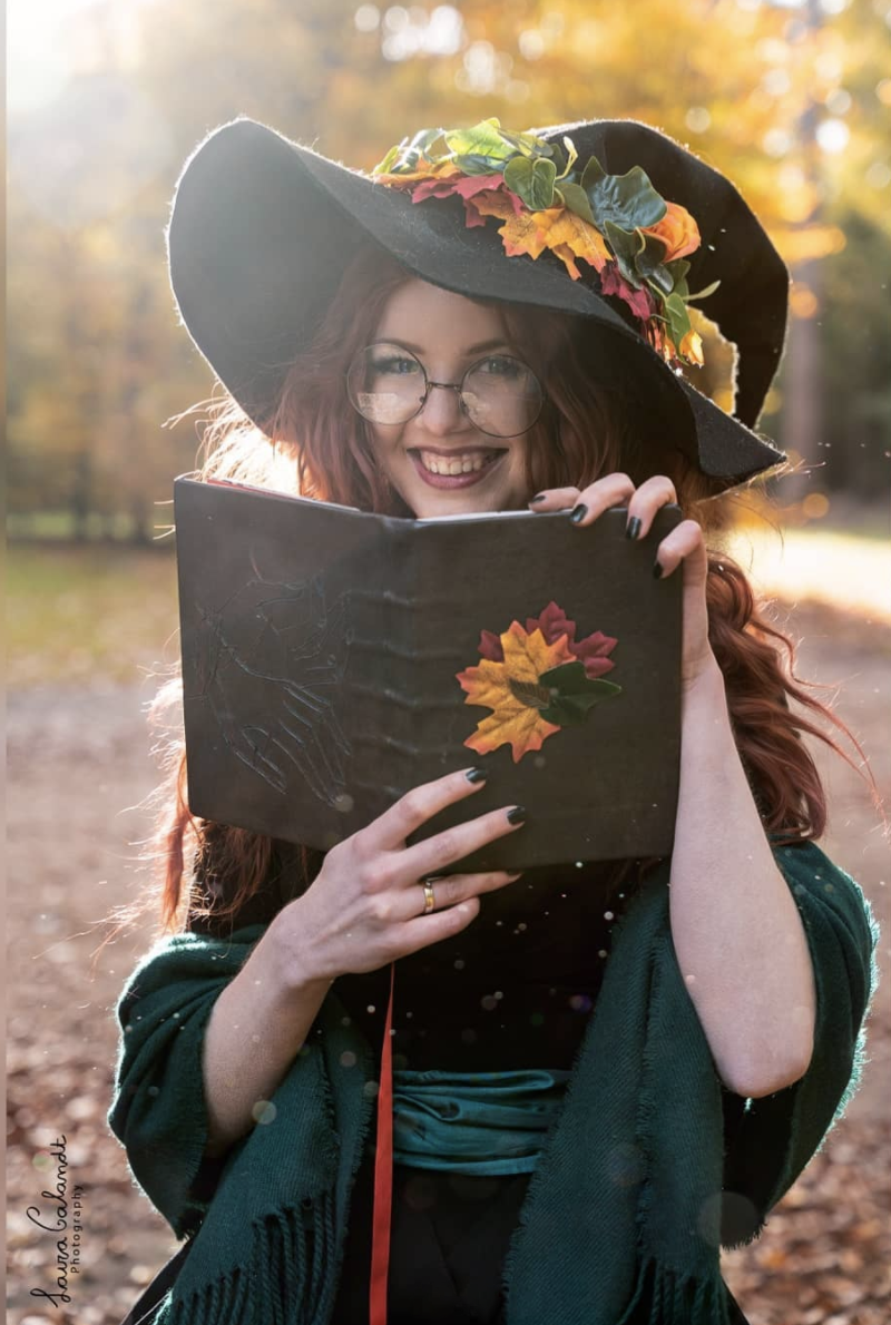 Bookish Witch