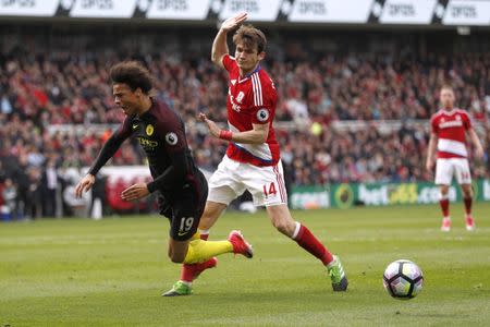 Britain Football Soccer - Middlesbrough v Manchester City - Premier League - The Riverside Stadium - 30/4/17 Middlesbrough's Marten De Roon concedes a penalty against Manchester City's Leroy Sane Action Images via Reuters / Lee Smith Livepic