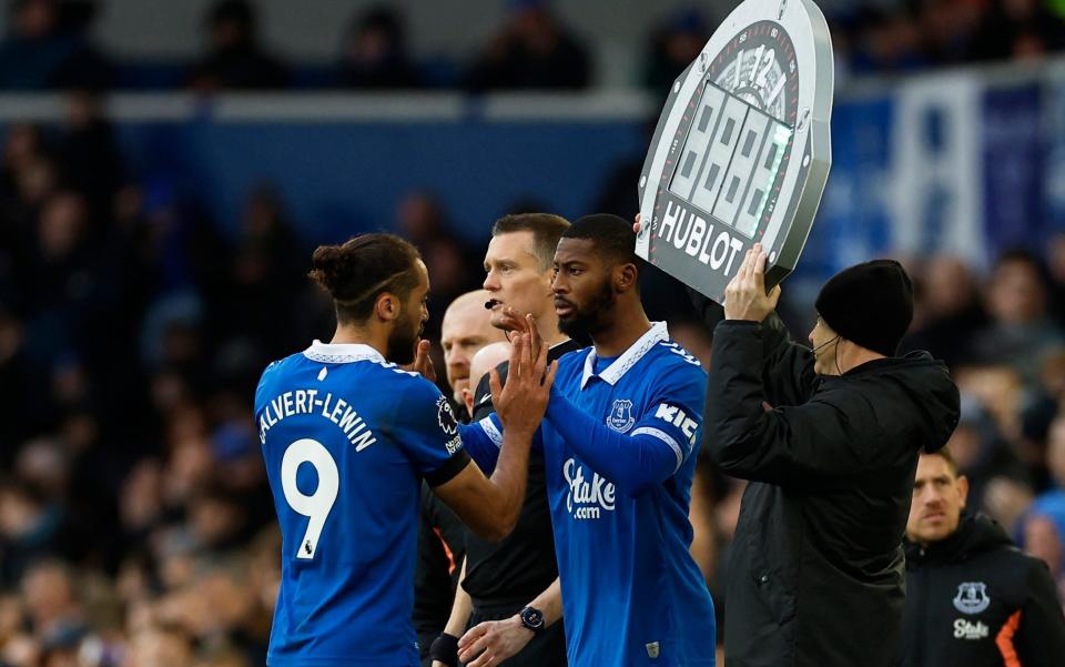 Everton's Beto comes on as a substitute to replace Dominic Calvert-Lewin