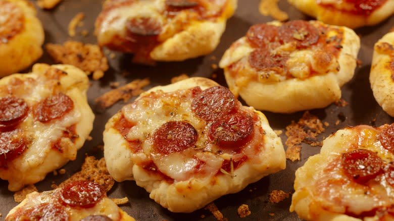 mini pepperoni pizzas