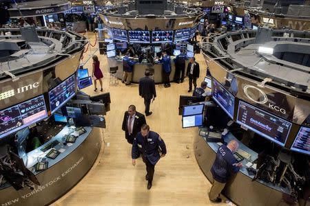 Traders exit the trading floor after the closing bell at the New York Stock Exchange August 24, 2015. REUTERS/Brendan McDermid