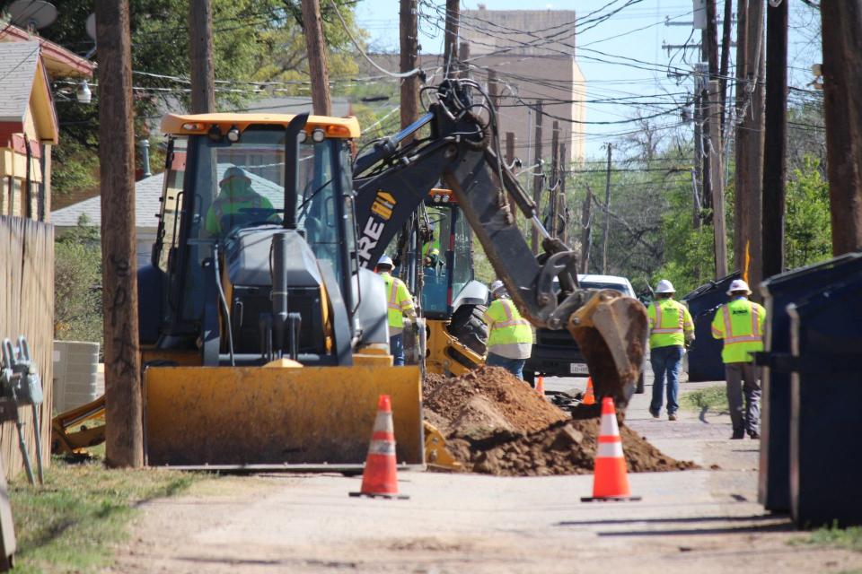 Atmos Energy crews responded to a gas leak in the South Overton neighborhood in Lubbock on April 3, 2024, that promoted evacuations.