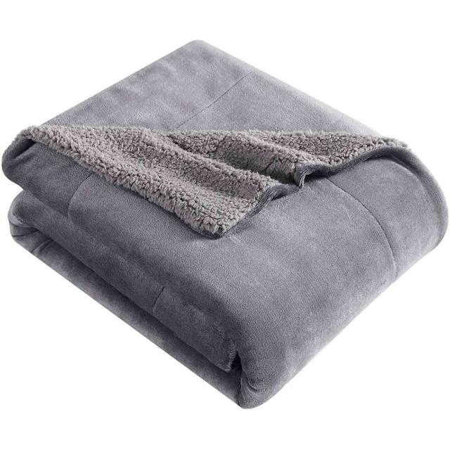 This 'Very Plush' Throw Blanket Is Up to 43% Off at