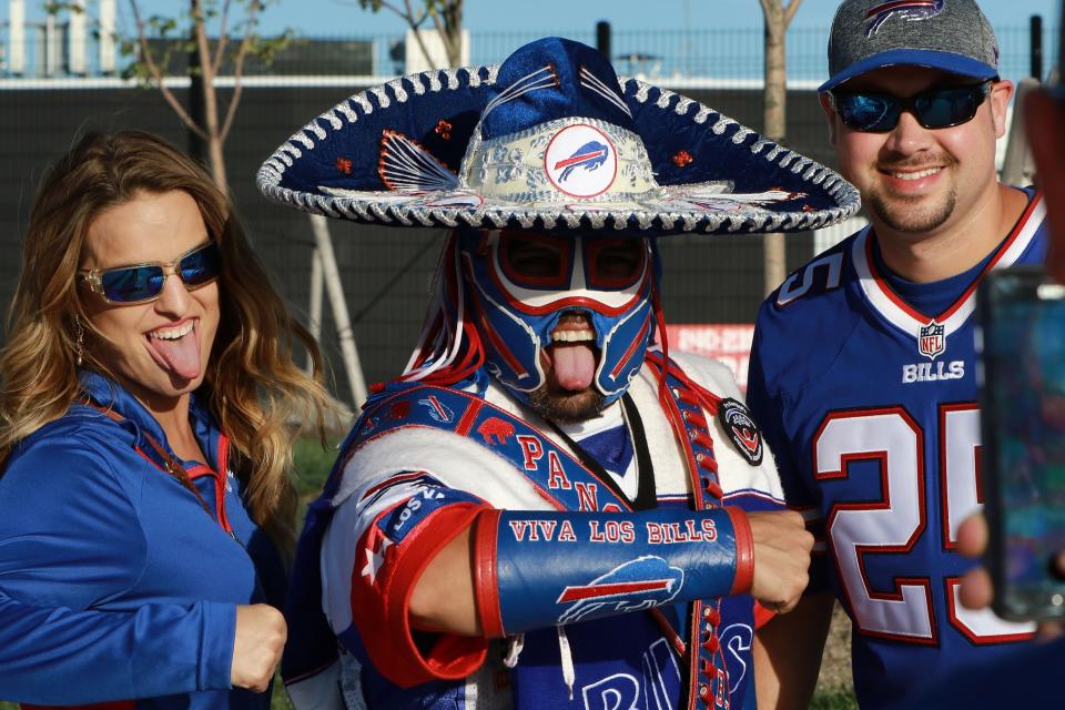 <p>Fans tailgate in the parking lot before the first half of an NFL football game between the Buffalo Bills and the New York Jets at New Era Field on September 15, 2016 in Orchard Park, New York. (Photo by Michael Adamucci/Getty Images) </p>