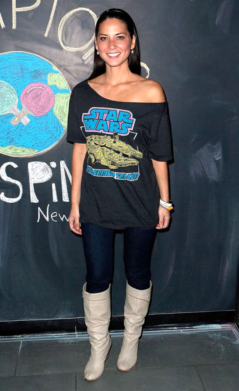 <p>The woman wasn’t kidding. She loves <em>Star Wars</em>, as evidenced by the tee she wore at an event not at all related to the blockbuster films. (Photo: Getty Images) </p>