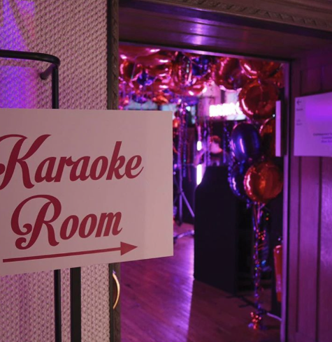 Because what great party is complete without a karaoke room where everyone can sing their hearts out until the early hours. 