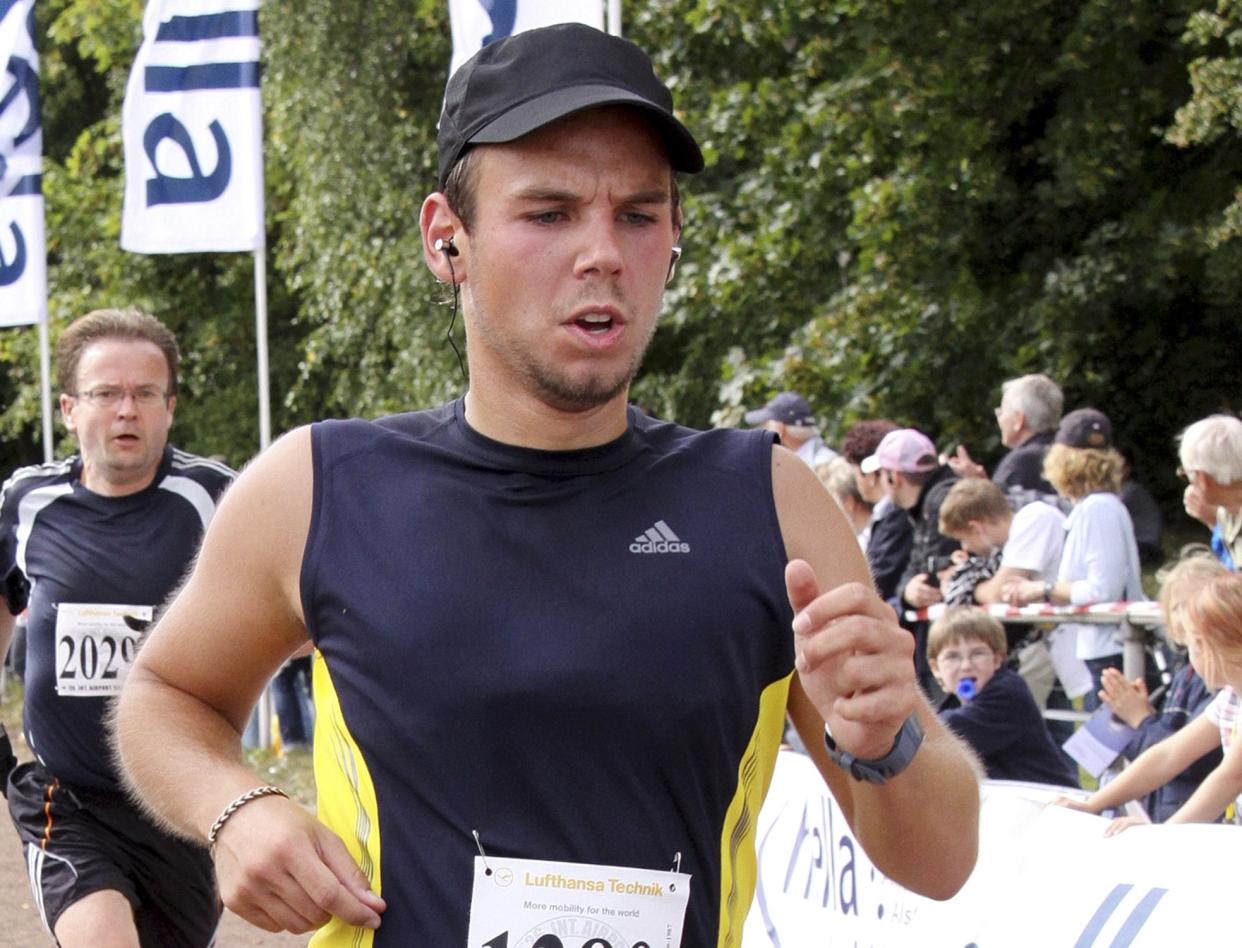 Andreas Lubitz steuerte am 24. März 2015 eine Germanwings-Maschine in eine Bergwand. (Bild: AP Images)