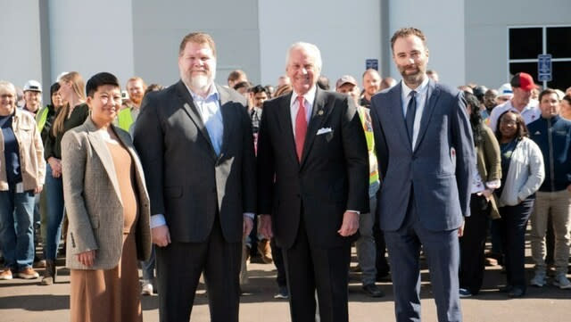 On Tuesday, South Carolina Governor Henry McMaster joined MycoWorks Chief of Culture Sophia Wang, COO Doug Hardesty and CEO Matthew Scullin to celebrate the opening of the biomaterials company’s Fine Mycelium factory in Union, S.C with a ribbon cutting ceremony.