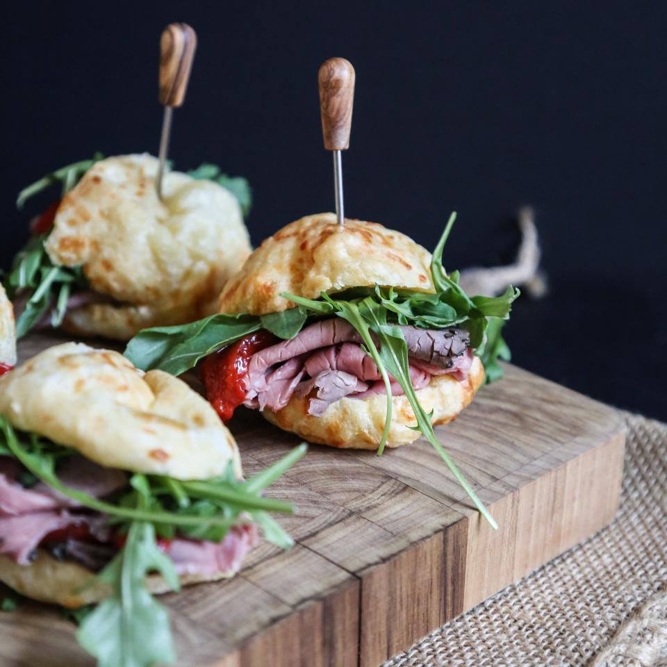 Brazilian Cheese Bread Sliders with Roast Beef, Red Peppers and Arugula