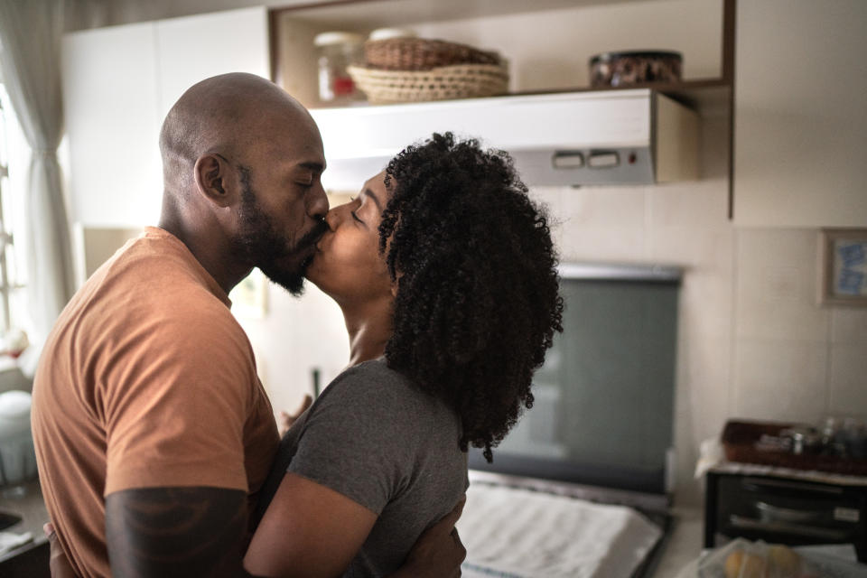 Kissing has many benefits for our health both physical and mental. (Getty Images)