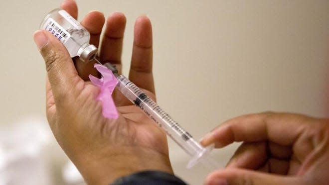 Memphis doctors recommend people get their flu shots in September or early October.