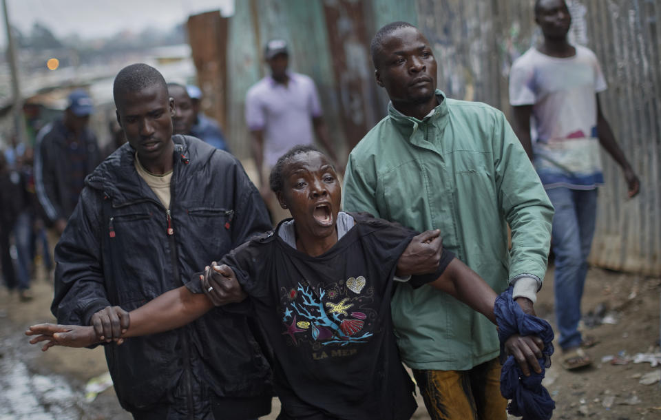 Opposition protesters clash with riot police in Kenya