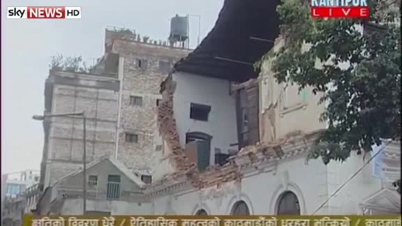 A magnitude 7.9 earthquake in Nepal has caused extensive damage in the capital Kathmandu, bringing down buildings.