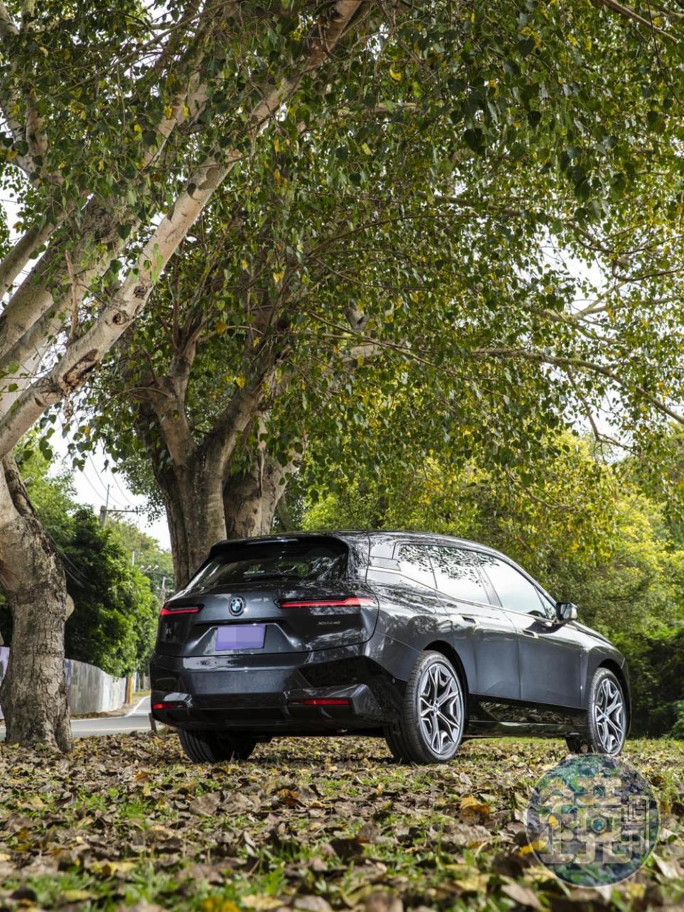 BMW iX xDrive40旗艦版 