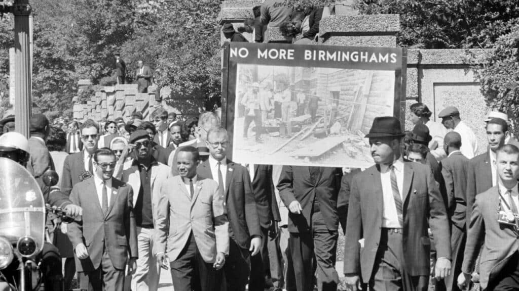 Photograph of the Congress of Racial Equality conducted march in memory of Negro youngsters killed in Birmingham bombings. Dated 1963. (Photo by: Photo 12/Universal Images Group via Getty Images)
