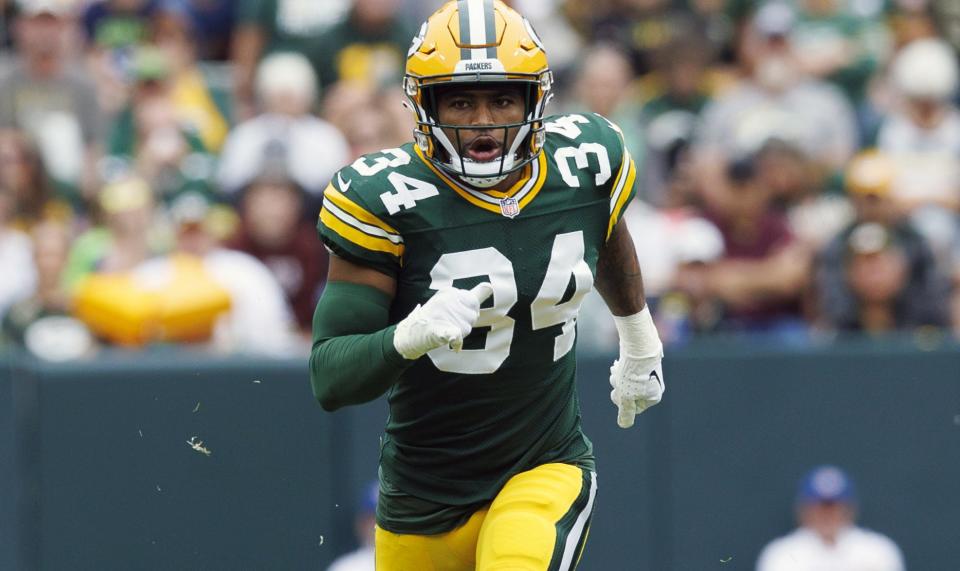 Aug 26, 2023; Green Bay, Wisconsin, USA; Green Bay Packers safety <a class="link " href="https://sports.yahoo.com/nfl/players/31318" data-i13n="sec:content-canvas;subsec:anchor_text;elm:context_link" data-ylk="slk:Jonathan Owens;sec:content-canvas;subsec:anchor_text;elm:context_link;itc:0">Jonathan Owens</a> (34) during the game against the <a class="link " href="https://sports.yahoo.com/nfl/teams/seattle/" data-i13n="sec:content-canvas;subsec:anchor_text;elm:context_link" data-ylk="slk:Seattle Seahawks;sec:content-canvas;subsec:anchor_text;elm:context_link;itc:0">Seattle Seahawks</a> at Lambeau Field. Mandatory Credit: Jeff Hanisch-USA TODAY Sports