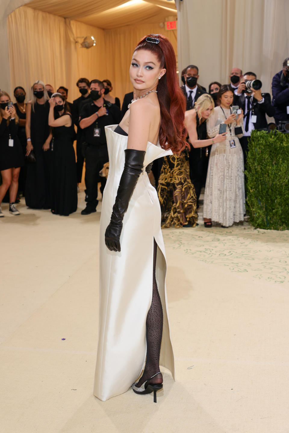 Gigi Hadid attends The 2021 Met Gala Celebrating In America: A Lexicon Of Fashion at Metropolitan Museum of Art on September 13, 2021 in New York City. (Getty Images)