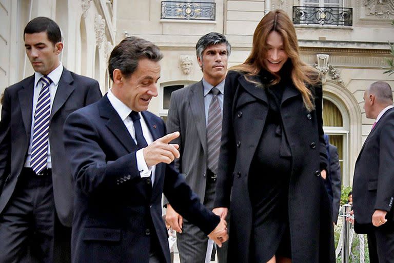 Sarkozy y Carla Bruni, en una de las últimas imágenes difundidas