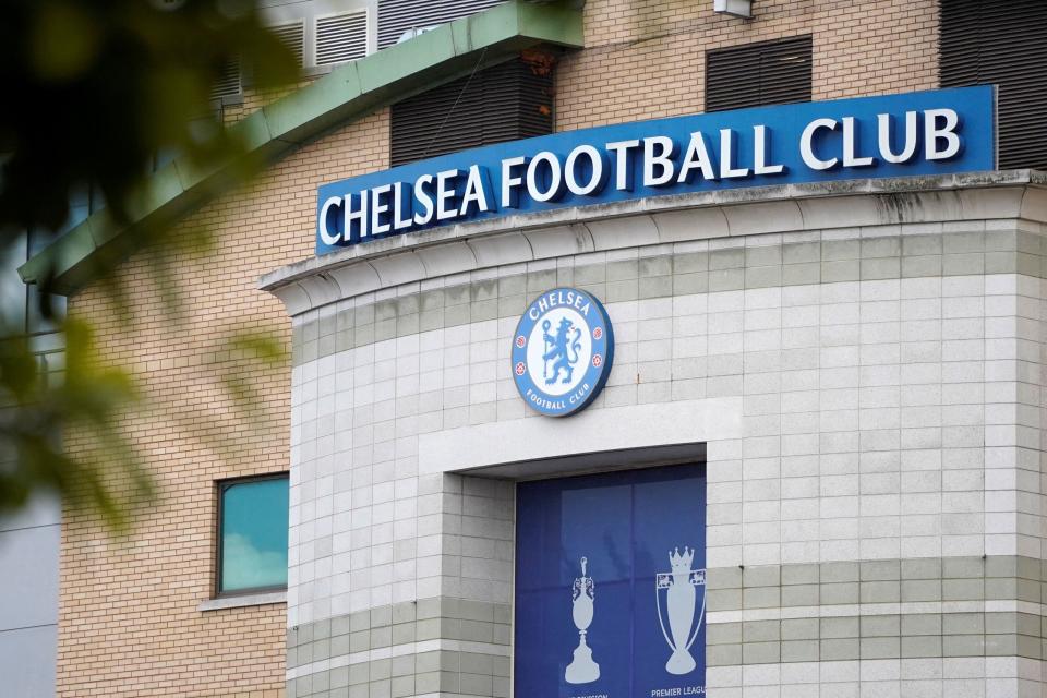 £19m Chelsea signing will have medical today ahead of controversial transfer