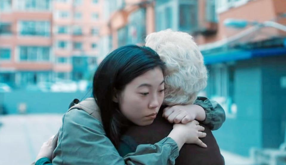 Awkwafina hugs ZHAO Shuzhen