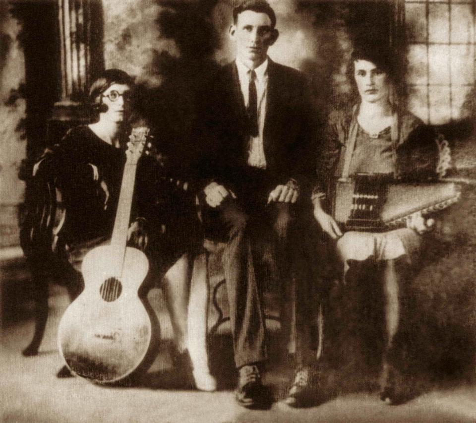 The Carter Family is one of country music earliest performers that recorded between 1927 and 1956. One of their biggest hits is 