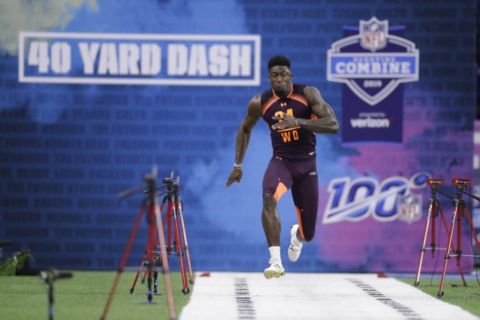 Mississippi wide receiver D.K. Metcalf runs the 40-yard dash during the NFL scouting combine. (AP)