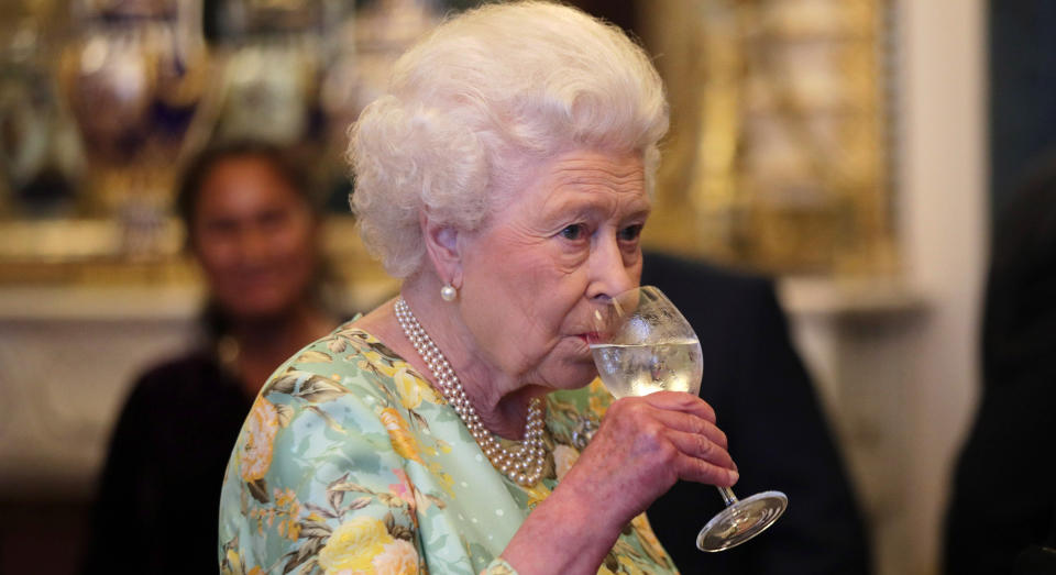 LONDON, ENGLAND - JULY 11: Queen Elizabeth II attends a reception for winners of The Queen's Awards for Enterprise, at Buckingham Palace on July 11, 2017 in London, England.  (Photo by Yui Mok - WPA Pool/Getty Images)