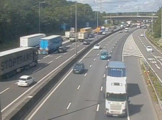 There is now traffic on the M25 (Traffic Cameras)