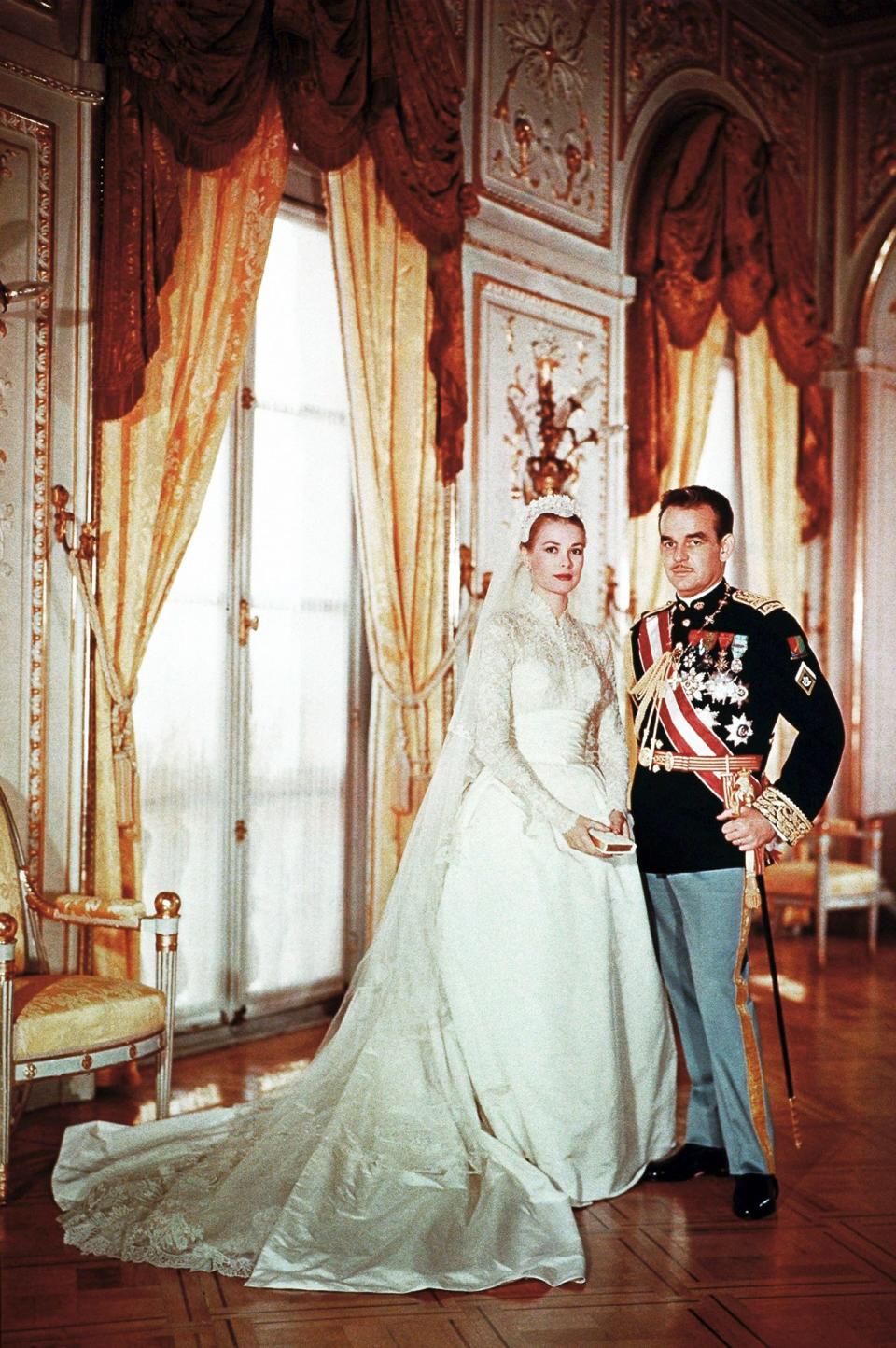 <h1 class="title">Prince Rainier III and Grace Kelly</h1><cite class="credit">Photo: Getty Images</cite>