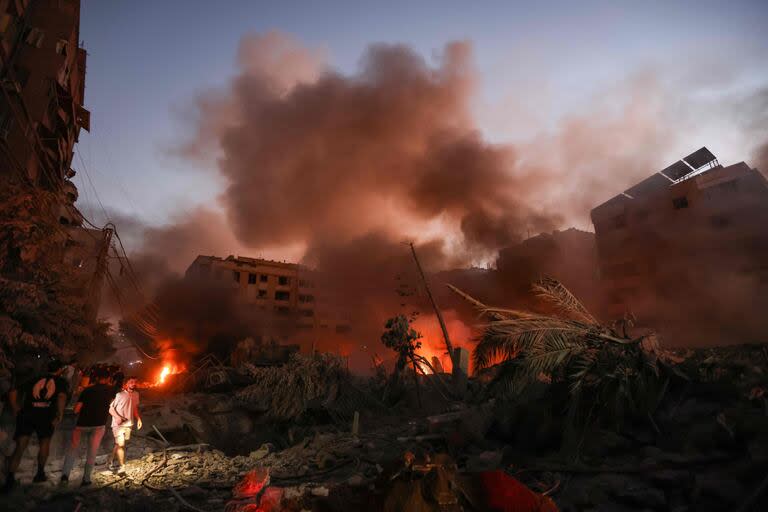 El lugar del ataque que tenía como blanco a Nasrallah. (Photo by Ibrahim AMRO / AFP)