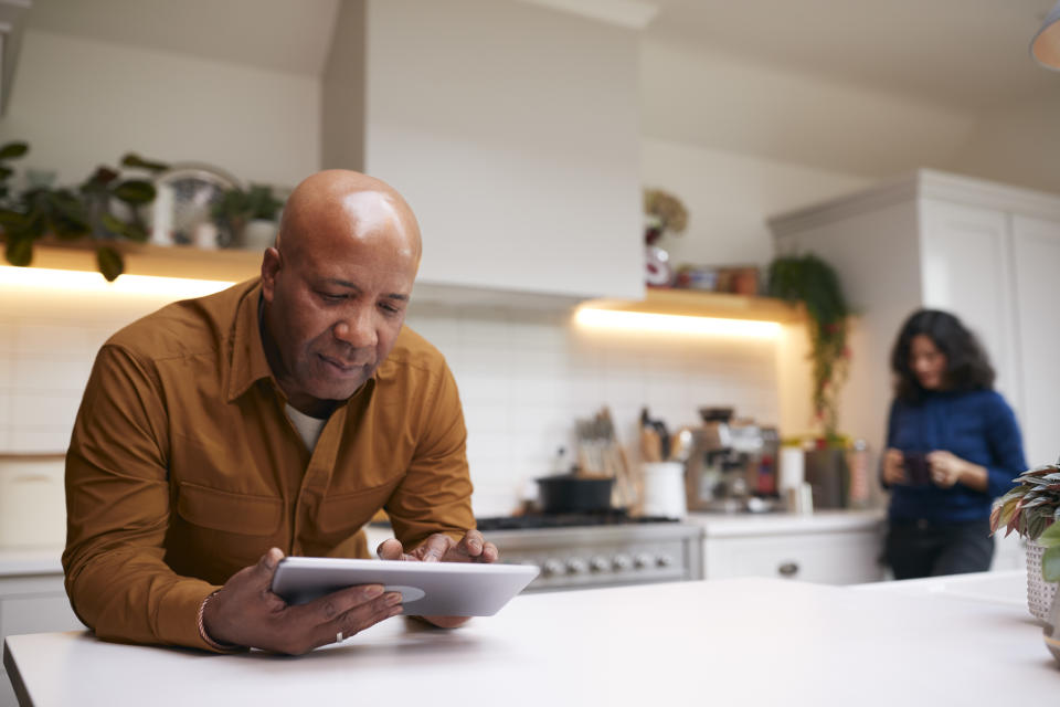 Help your parents get better use of their tech with Yahoo Plus Secure (photo: Getty)