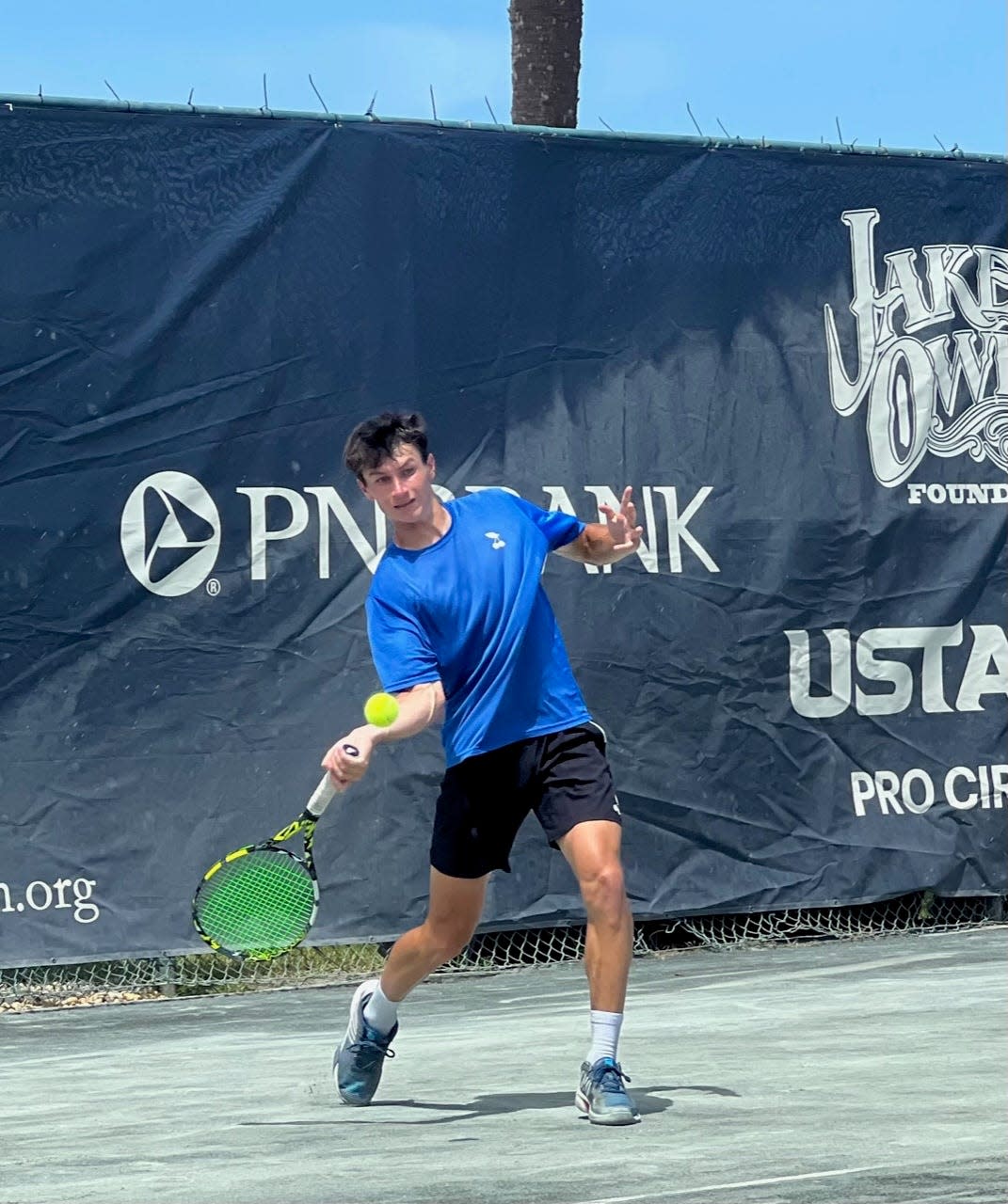 Garrett Johns defeated Victor Lilov in straight sets to win the Mardy Fish ITF $15,000 championship Sunday afternoon at Timber Ridge.