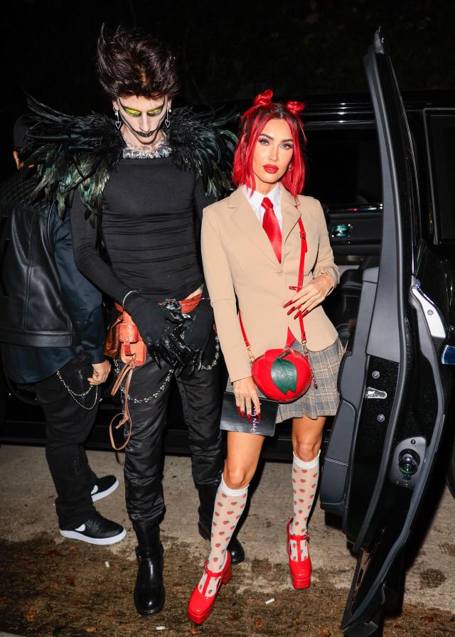 Bella Hadid and The Weeknd Really Committed to Their 'Beetlejuice' Costumes  - Fashionista